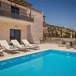 Petradi Skala I Vilă Skala (Kefalonia)