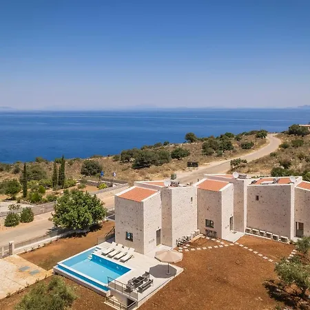 Petradi Skala Skala (Kefalonia)