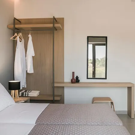 Petradi Skala Villa *