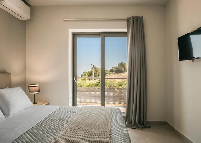 Petradi Skala Skala (Kefalonia)